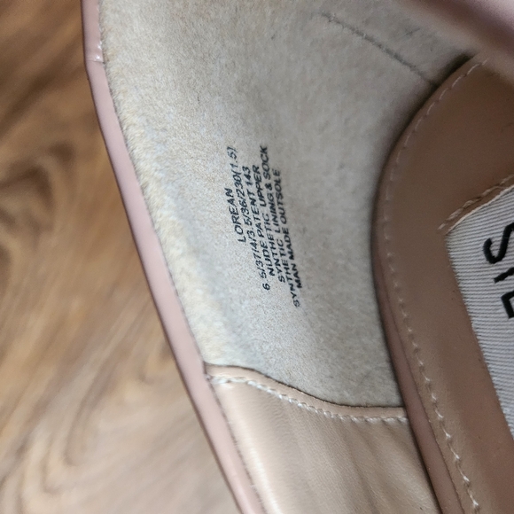 Steve Madden Lorean Nude Patent pump in size US 6.5 heels 3.5 inches - Picture 10 of 12